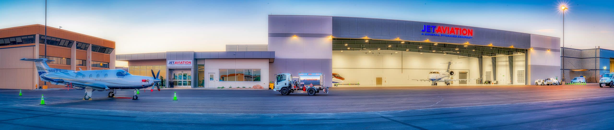 Jet Aviation – Scottsdale hangar