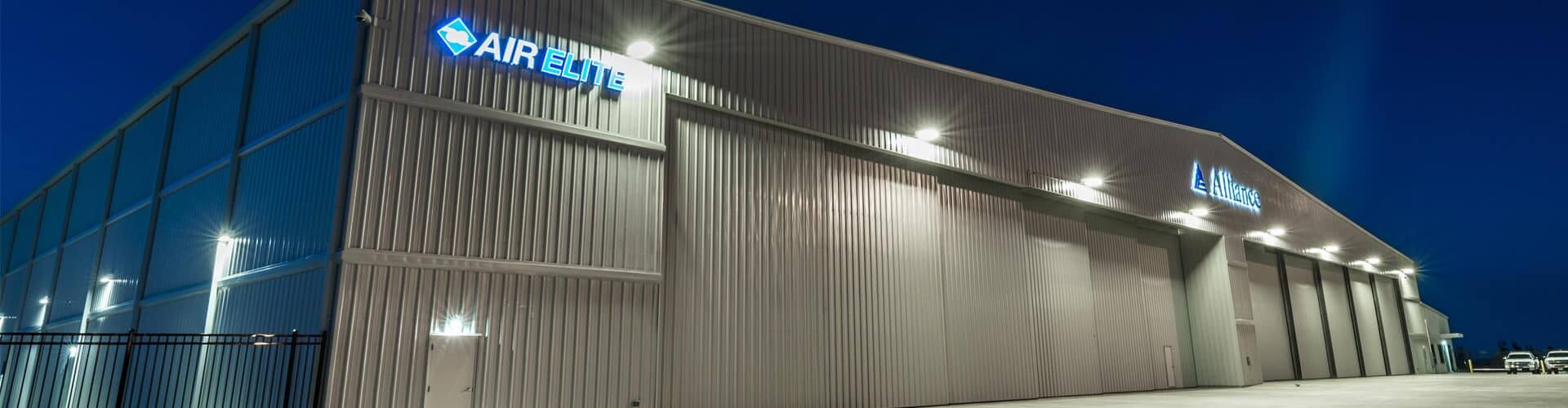 Aircraft hangar