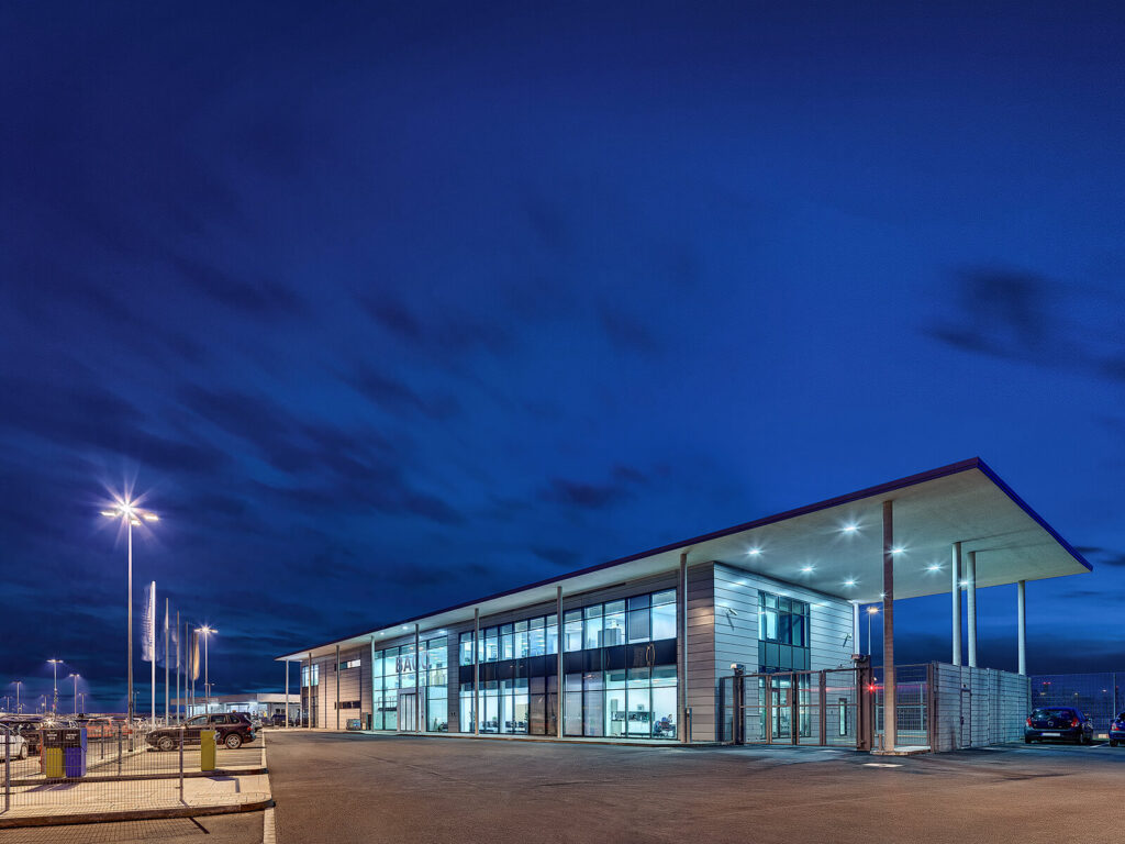 Business Aviation Centre – Cologne building zoom in