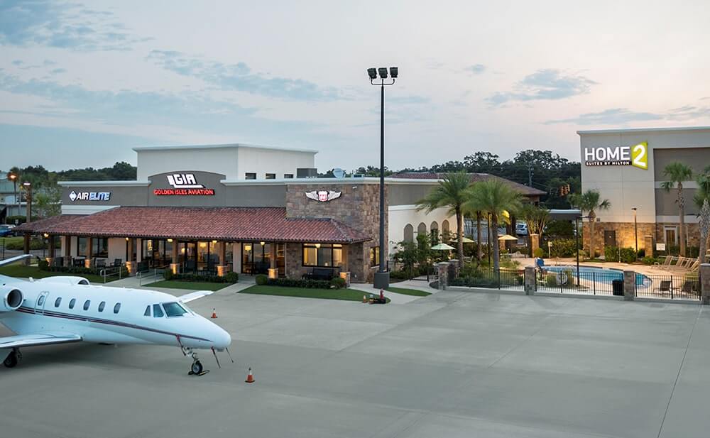 Aeroplane at the Golden Isles Aviation building