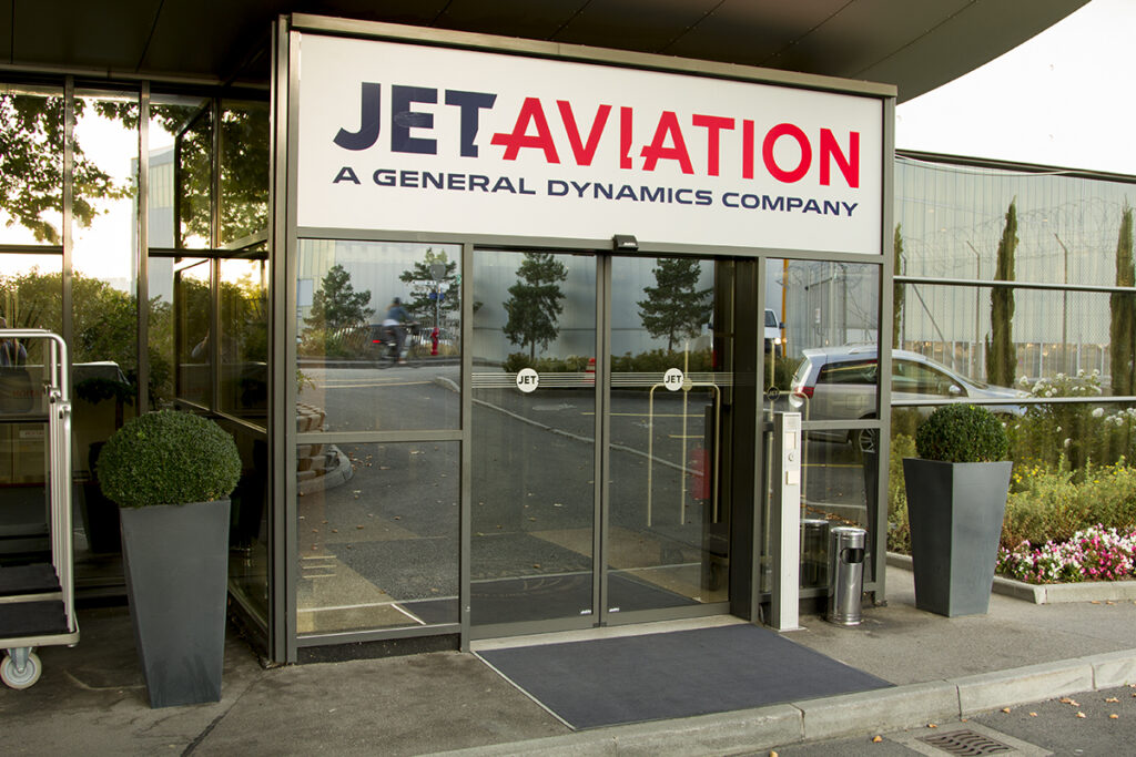 Jet Aviation – Geneva building