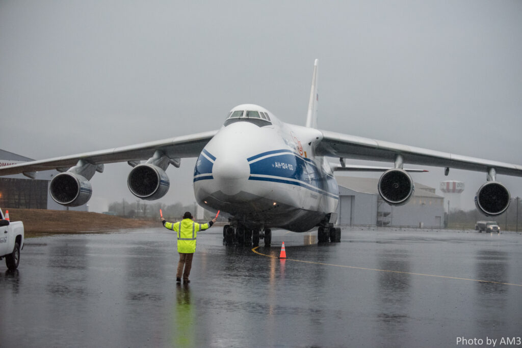 Air traffic controller and plane