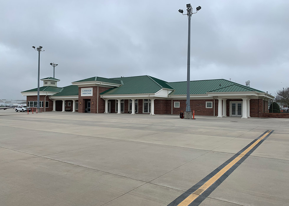 Front facing picture of the Augusta Regional Airport building